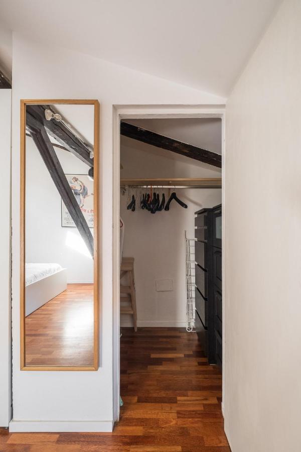Apartamento La Mansarda Di Via Zamboni By Wonderful Italy Bolonia Exterior foto