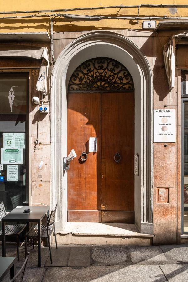 Apartamento La Mansarda Di Via Zamboni By Wonderful Italy Bolonia Exterior foto